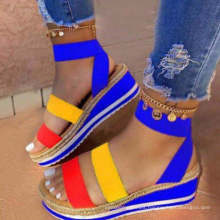 Superstarer Colour MID-Heel Ladies Sandals Ins Trend Soft Lightweight Non-Slip Large Size Strap up Women′s Sandals